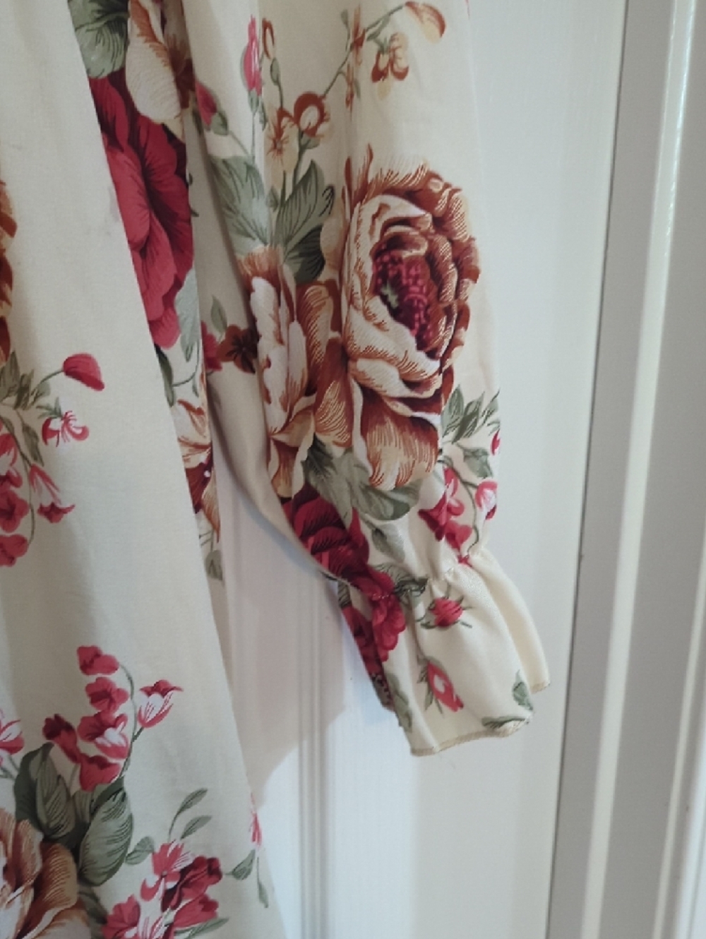 Floral Ivory and Rose Long-Sleeve Fit & Flare Dress - Picture 8 of 13
